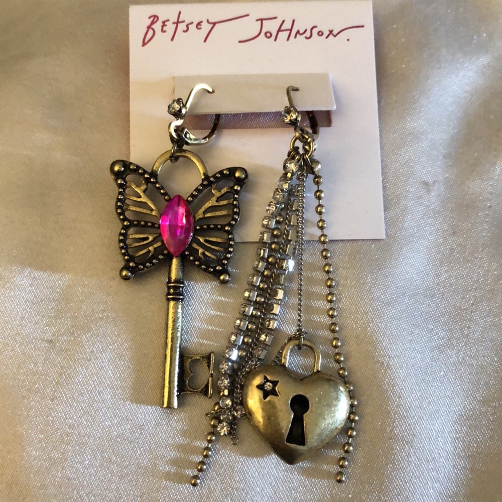 Betsey Johnson Brass Ox Boho Butterfly & Key Fringe Mismatch Drop Earrings NWT